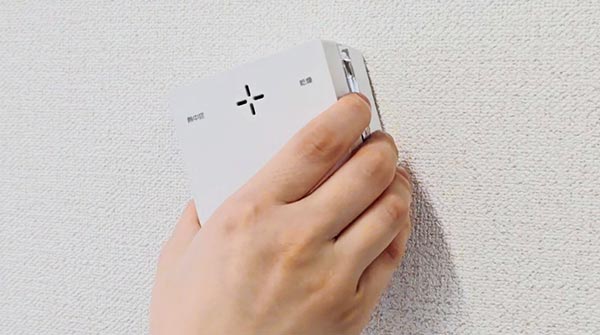 新しい火災警報器と交換