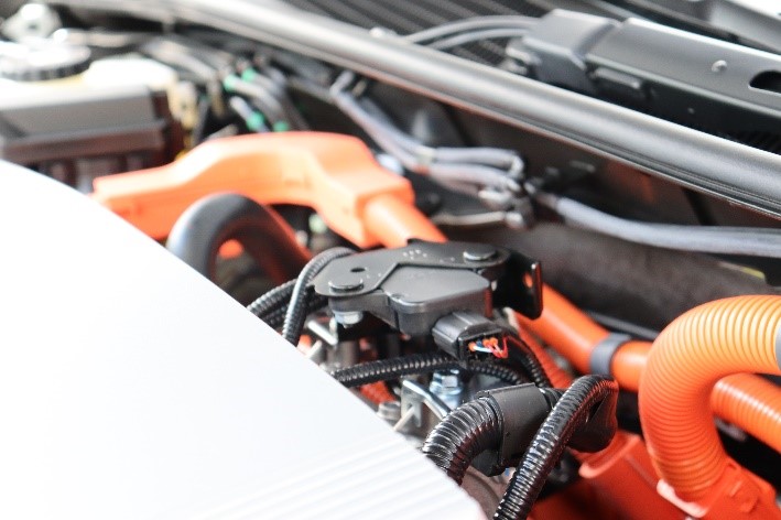 Hydrogen Leak Detector New Cosmos Electric IN Toyota Mirai